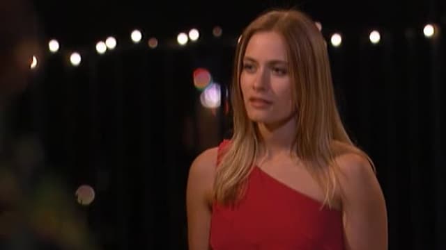 S04:E02 - Rachel vs. Andrea: Episode 2