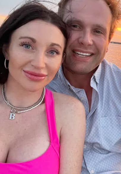 S01:E04 - Plastic Surgeon Accused in Wife's Death poster
