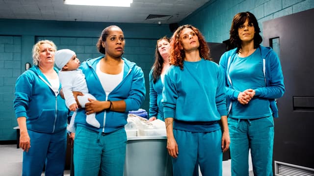 S04:E01 - First Blood