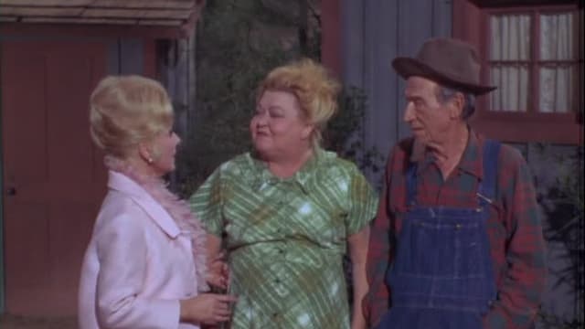 S01:E28 - Never Look a Gift Tractor in the Mouth