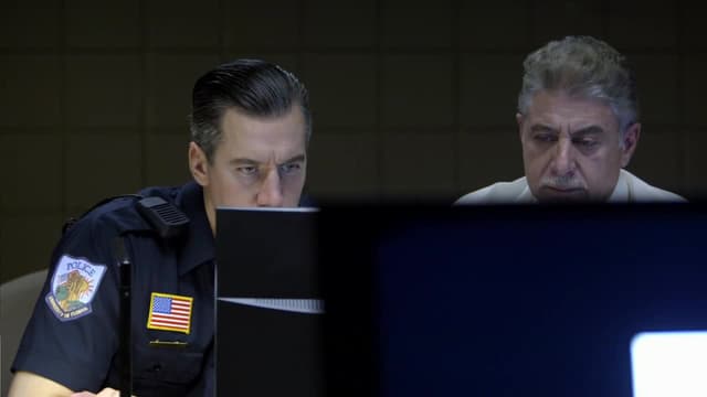 S02:E06 - Vanished From Campus