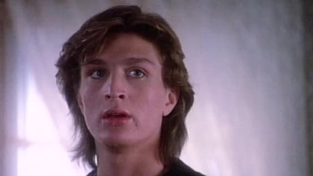 S12:E17 - In the Doghouse