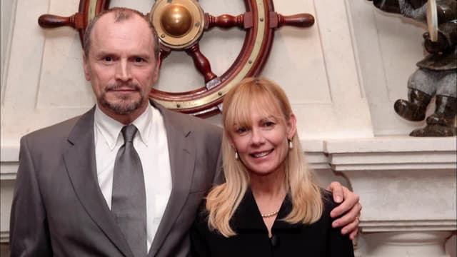 S05:E26 - Atomic Dog