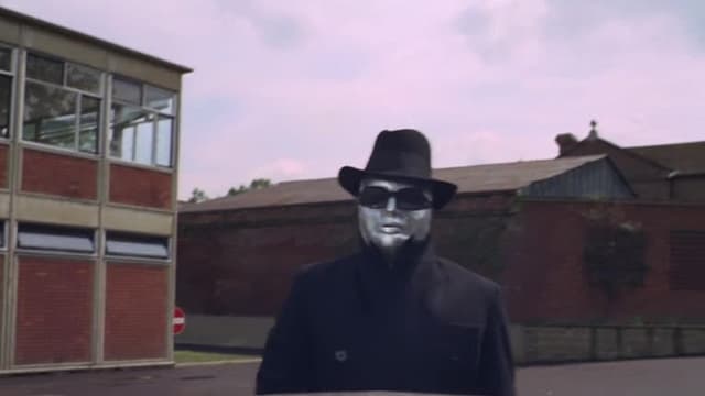 S05:E17 - Return of the Cybernauts