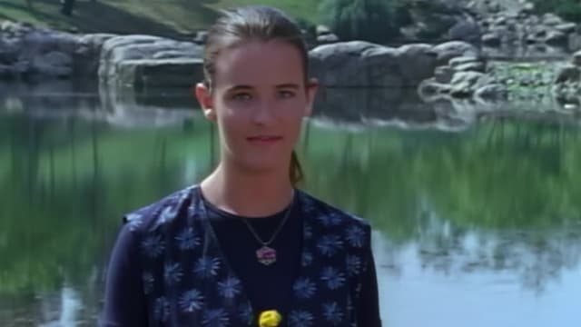 S01:E13 - Peace, Love, and Woe