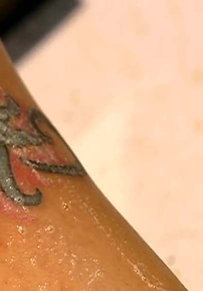 S03:E03 - Robotic Arms and Tattoos poster