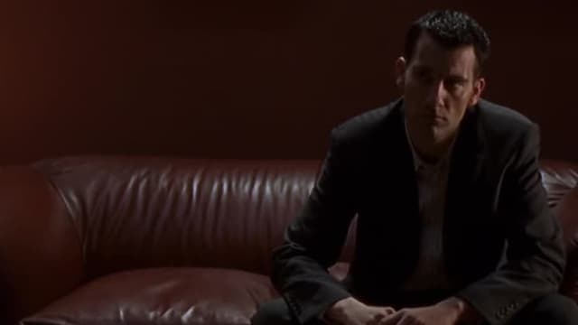 S02:E01 - Hide and Seek Part 1