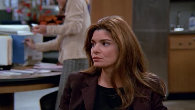 S02:E19 - The Kiss