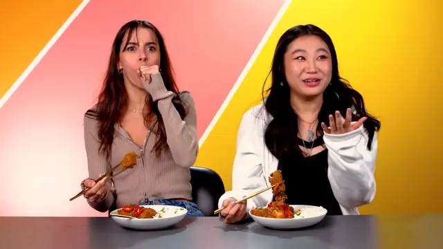 S01:E24 - Trying Indonesian Food for the First Time