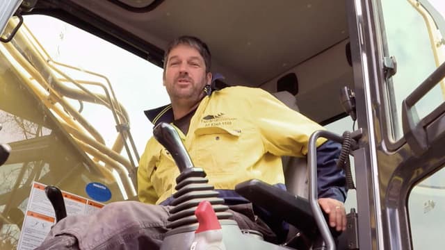 T01:C01 - S01:E01 - Snakes Alive