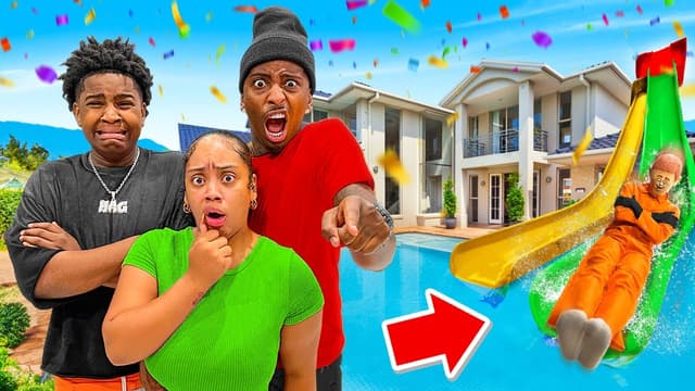 S13:E01 - Mega Mansion Party