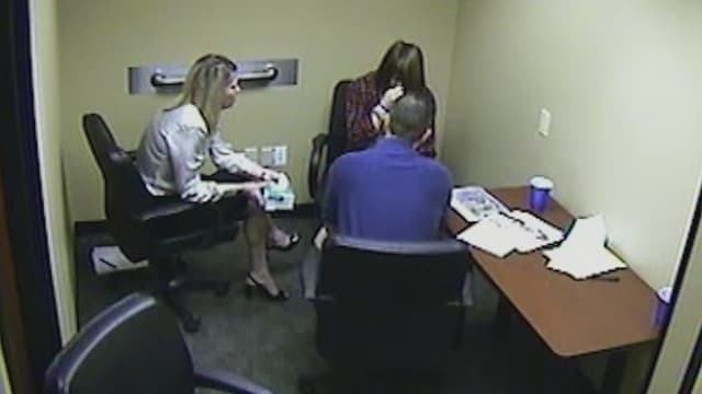 S01:E10 - Episode 10