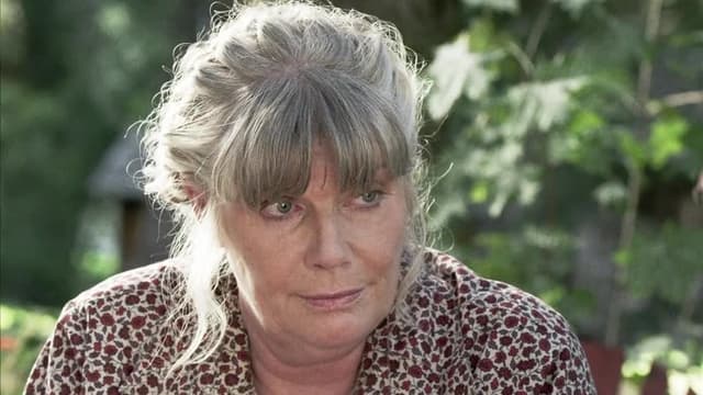 S01:E11 - Hermanas De La Piedad