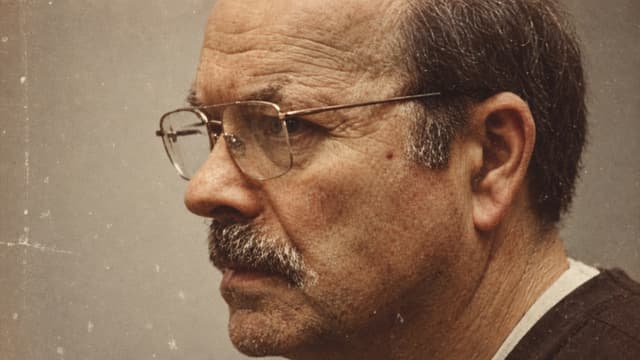 S01:E15 - Inside the Mind of BTK: How Dennis Rader Controlled the Story