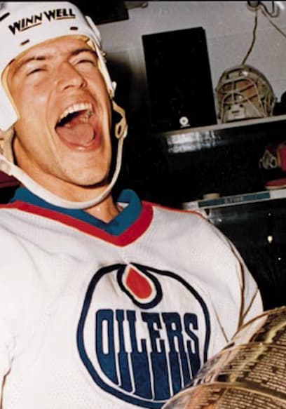 S01:E08 - Mark Messier poster