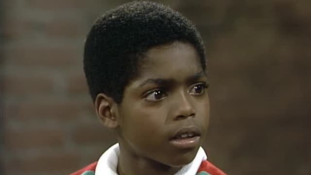 S04:E424 - Short but Sweet