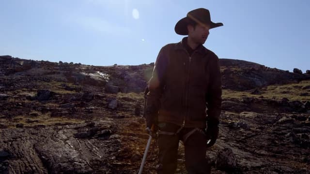 S03:E08 - Weird Science