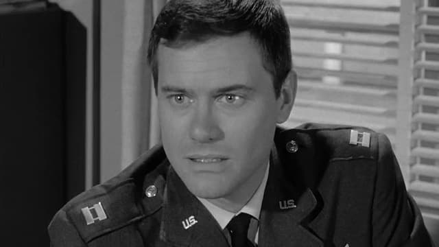 S01:E16 - Get Me to Mecca on Time