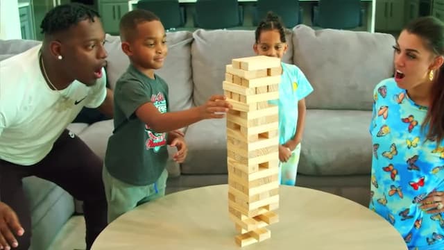 S03:E14 - The Tower Falls