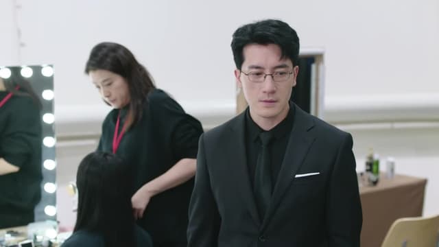 S02:E01 - Episode 1