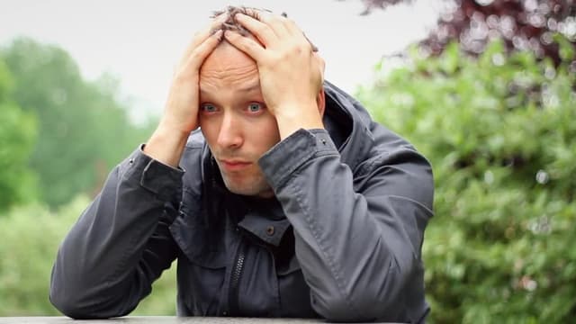 S01:E05 - How to Walk on Water