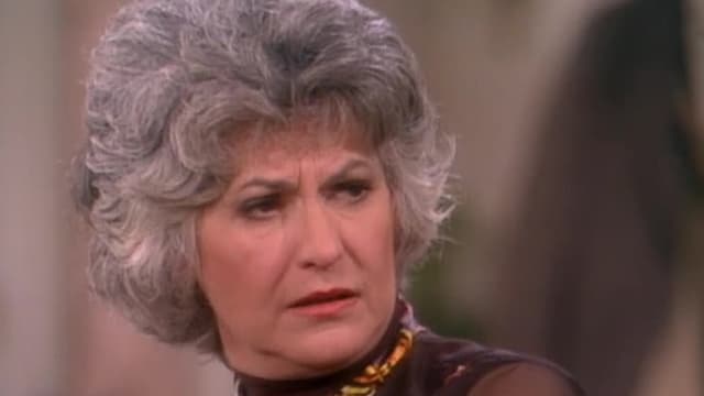 S06:E612 - Businessperson of the Year