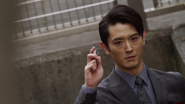 S01:E03 - Salaryman Zero 