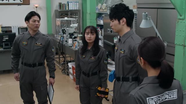 S01:E03 - Live Coverage! the Monster Transport Operation