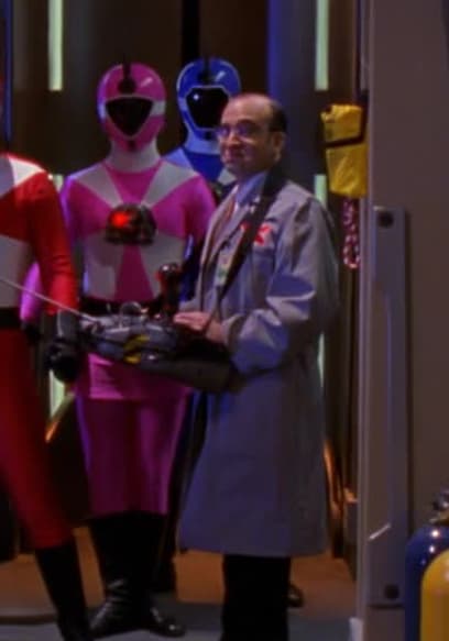 S08:E07 - Cyborg Rangers poster
