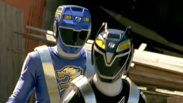 S17:E10 - Ranger Blue