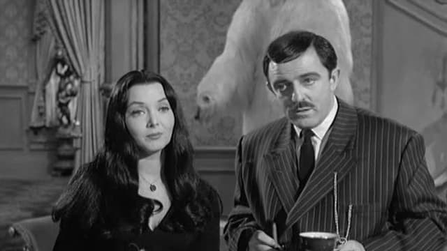 S02:E20 - Ophelia Finds Romance