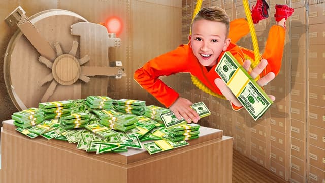 S01:E14 - Cardboard Bank Challenge