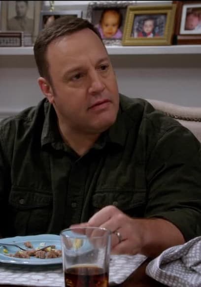 S01:E11 - Kevin's Bringing Supper Back poster