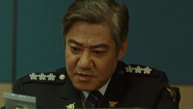 S03:E09 - Episode 9