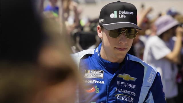 S2025:E02 - I Don't Know Whether to Cry or Laugh