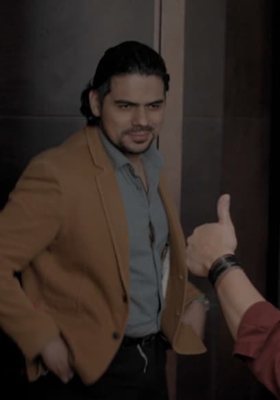 S01:E04 - Nunca dejes que otros cuenten tu historia poster