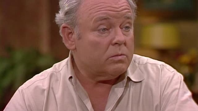 S09:E21 - Edith Gets Fired