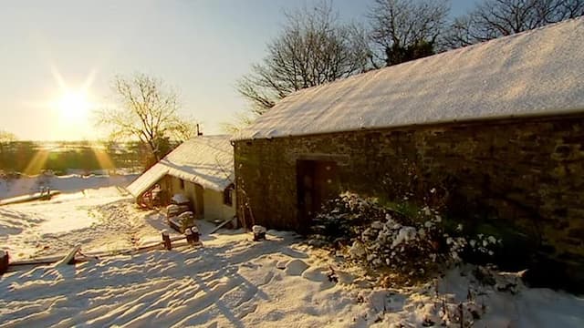 S05:E06 - Wales - Hugh and Jude Crawford