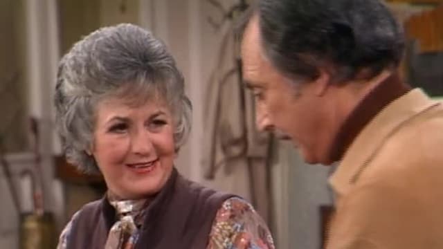 S05:E524 - The New Maid