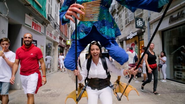 Watch Bare Feet with Mickela Mallozzi S03:E09 - The French Basque ...