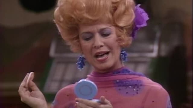 S02:E22 - The Daynce