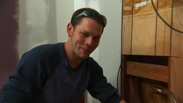 S01:E11 - Blood, Sweat, and Tears