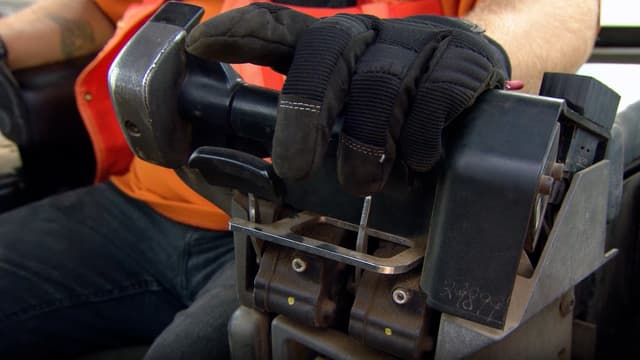 S01:E12 - Edmonton Part 1