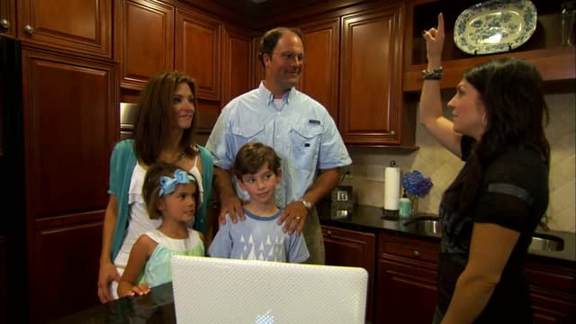 S02:E05 - Behind the Barn Doors