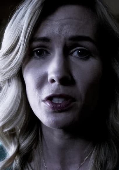 S03:E10 - Maternis poster