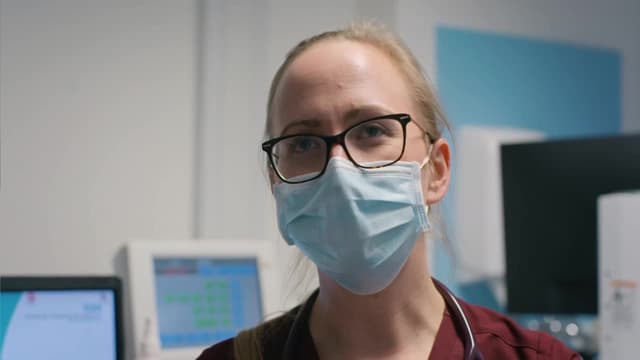 S01:E03 - Episode 3