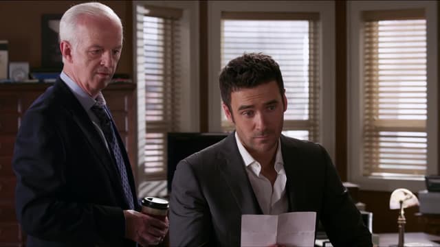 S04:E01 - Republic of Doyle: S4 E1 - From Dublin With Love