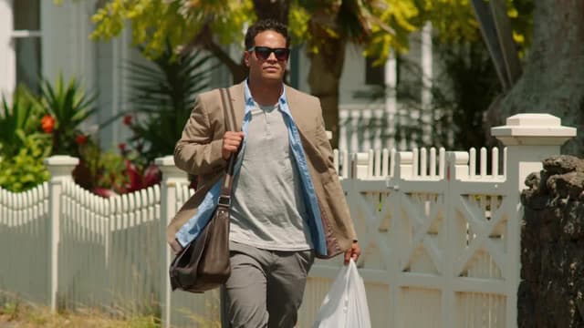 S05:E02 - Total Control