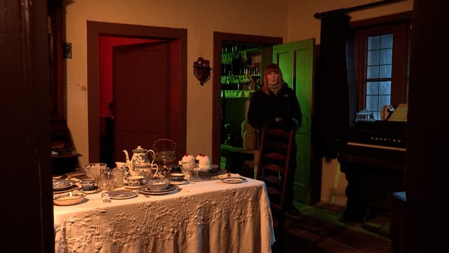 S17:E02 - Tatton Old Hall