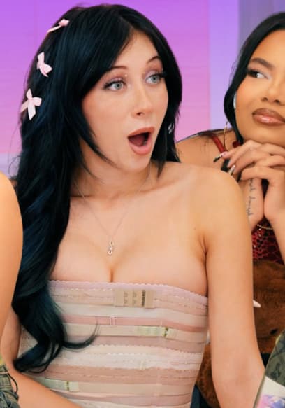 S04:E86 - Cosmetic Surgeries ft. Elliana Walmsley poster